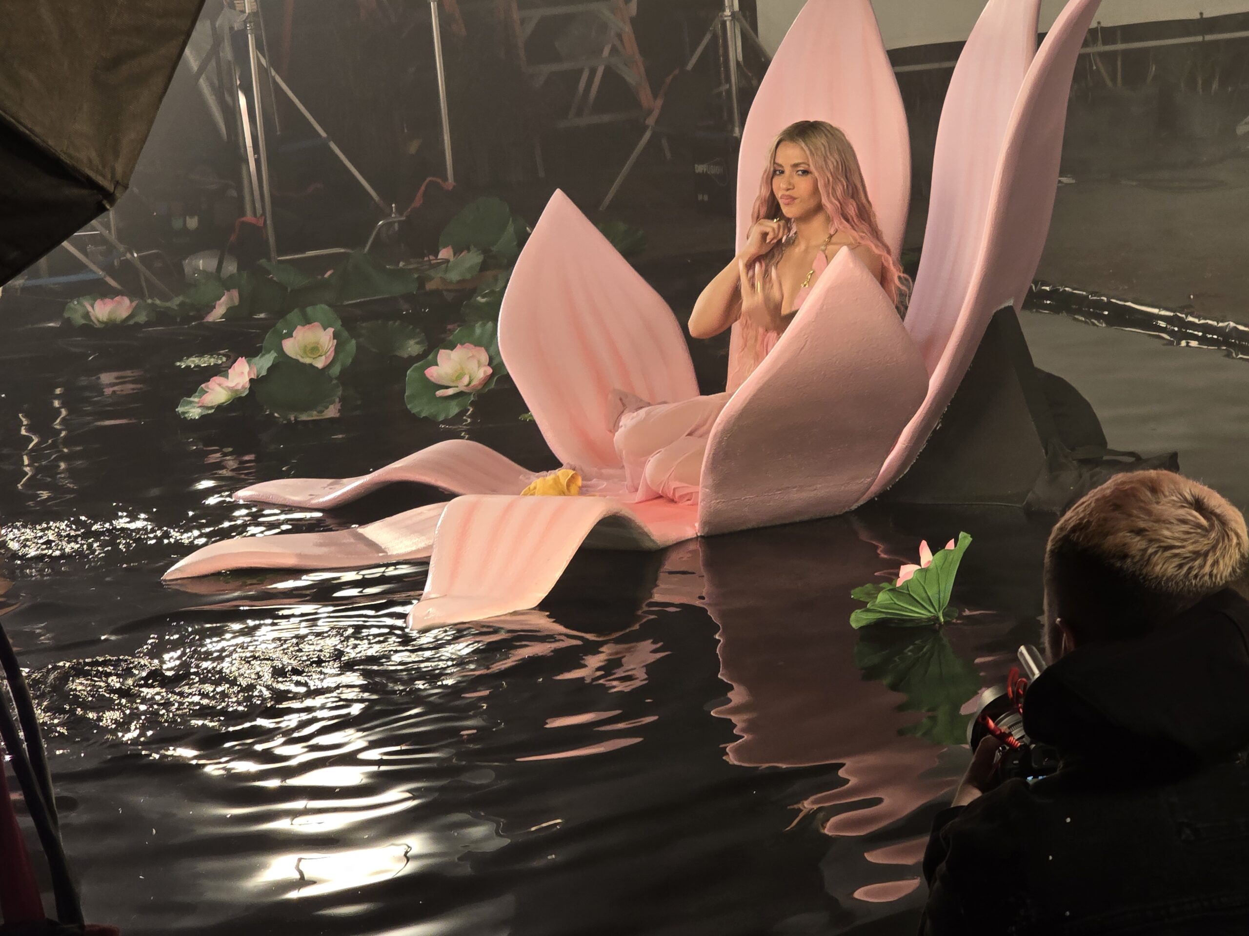 Shakira, Cardi B – Puntería (Official Video) Behind the Scenes